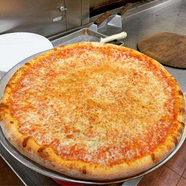 NY Style Pizza.
