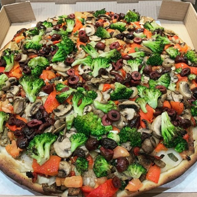 Lorenzo Pizza.